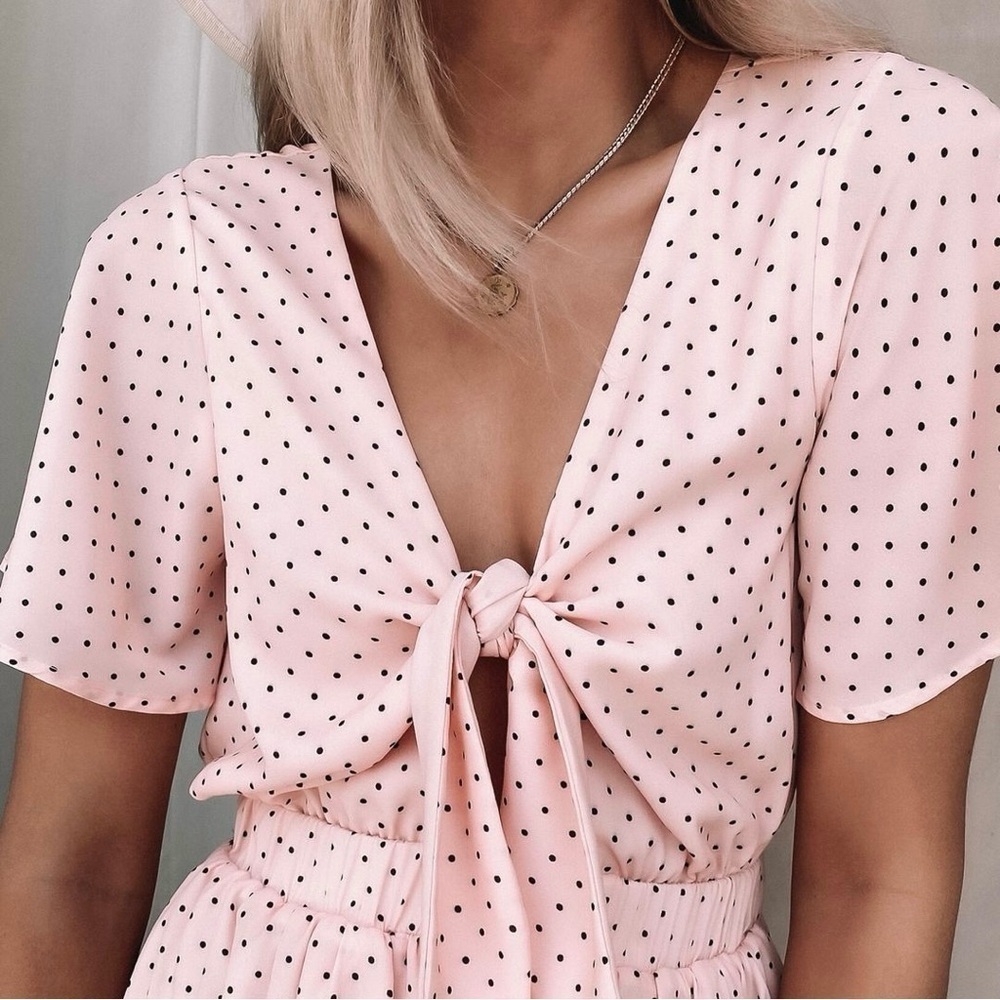 NWT Egreis Rainey Romper in Pink Polka Dot size Small - Picture 4 of 9